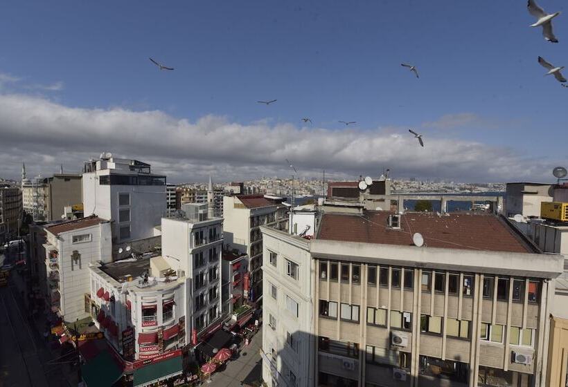 Fotos del hotel Omega Luxx:  48