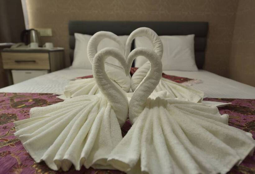 Fotos del hotel Omega Luxx:  9