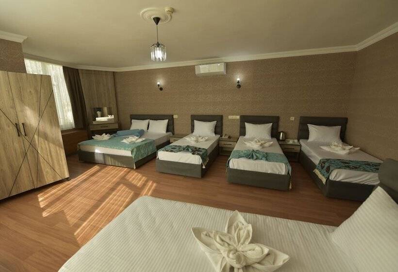 Fotos del hotel Omega Luxx:  11