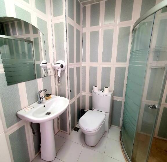 Fotos del hotel Omega Luxx:  32