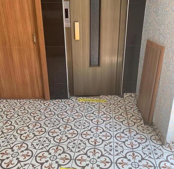 Fotos del hotel Omega Luxx:  2