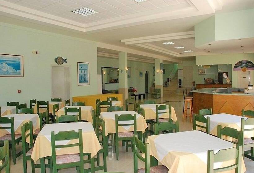Fotos del hotel Paramonas:  25