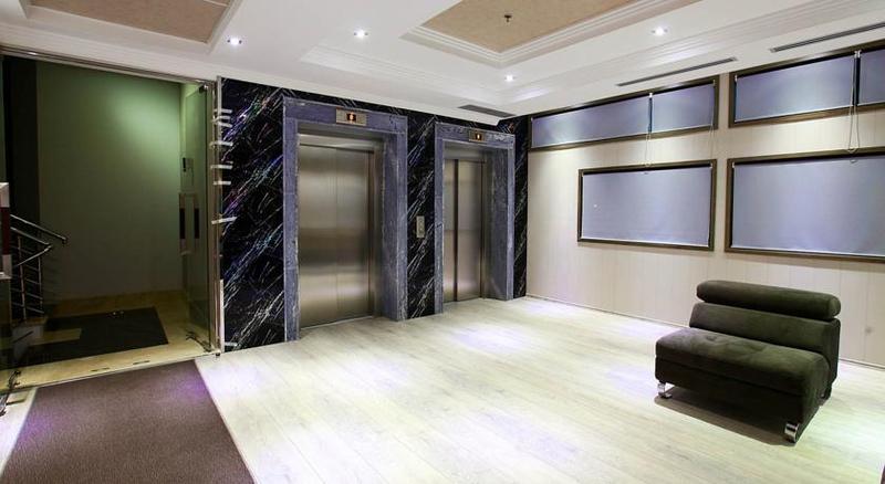هتل Partner & Spa