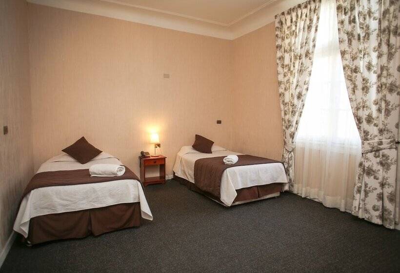 هتل Plaza Londres