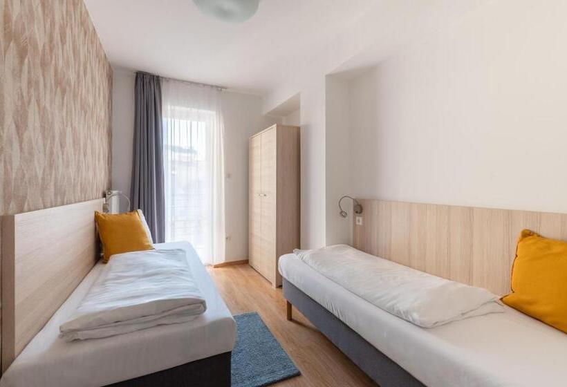 Fotos del hotel Prince Apartments:  16