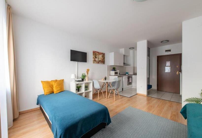 Fotos del hotel Prince Apartments:  8