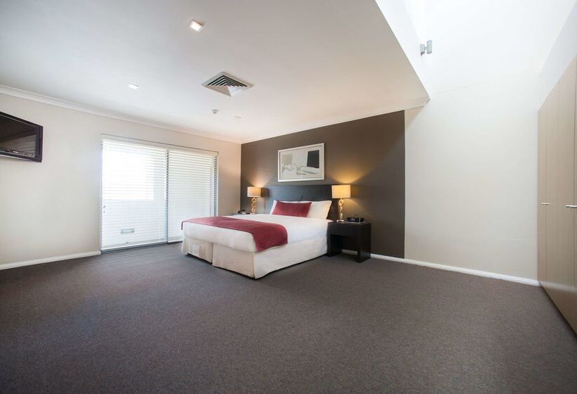 Fotos del hotel Ramada  & Suites Sydney Cabramatta:  53