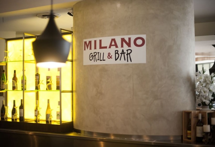 Ramada Hotel & Suites By Wyndham Cabramatta