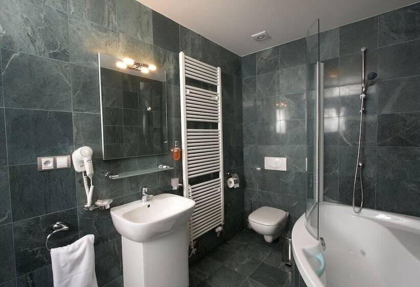 هتل Residence U černé Věže české Budějovice