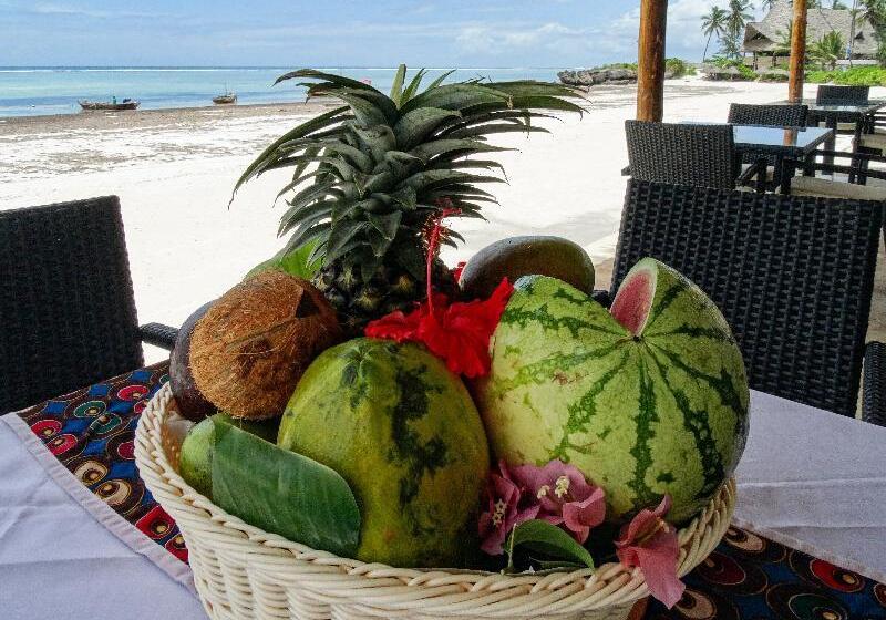 호텔 Waridi Beach Resort And Spa