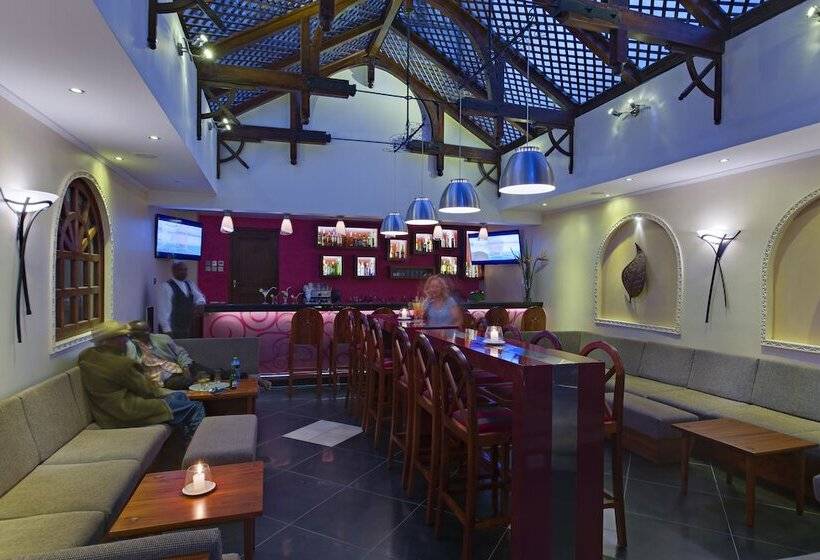 هتل The Heron By Sarovar Portico India