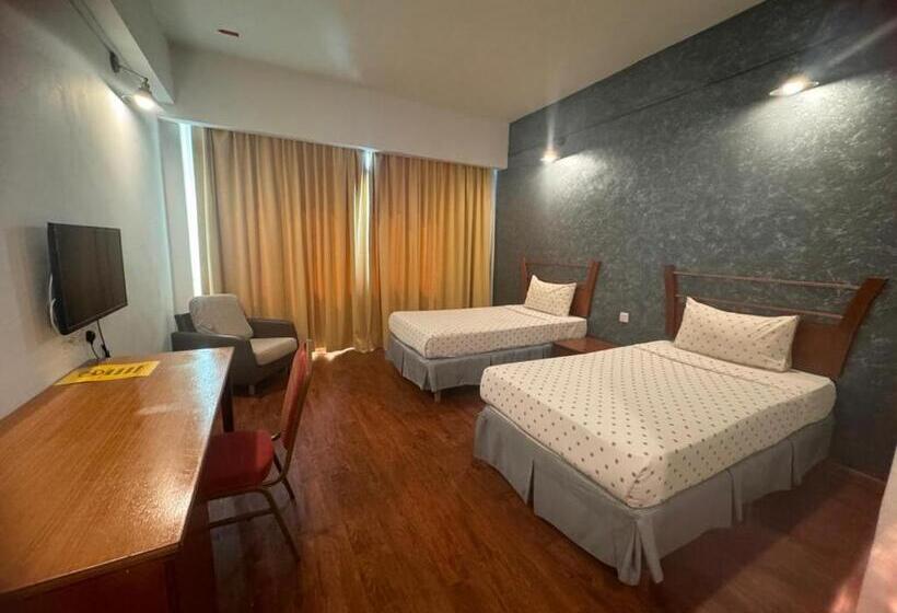 Fotos del hotel Mayres  Kota Tinggi:  12