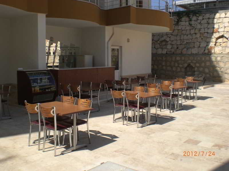 Golden Life Apartments