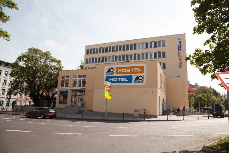 هتل a&o Aachen Hauptbahnhof