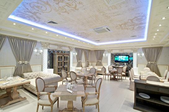 فندق Grand  Classic