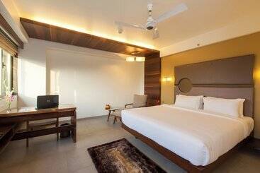 Fotos del hotel Cosmopolitan Ahmedabad: 1 Fotos del hotel Cosmopolitan Ahmedabad: 1