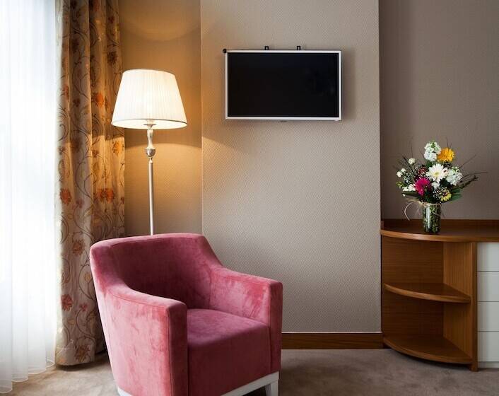 Fotos del hotel Gravis Suites:  21