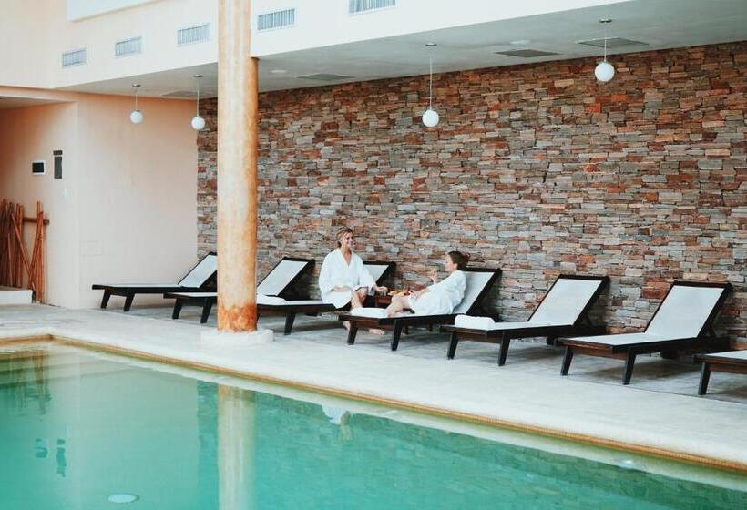 هتل Howard Johnson Resort & Convention Center Ezeiza