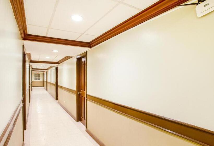 호텔 The Humbertos