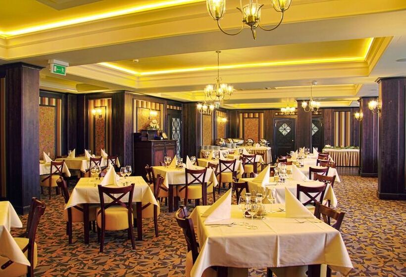 هتل Kryształ Conference & Spa