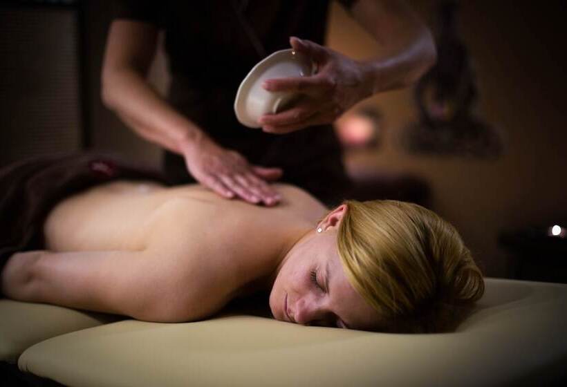 هتل Kryształ Conference & Spa