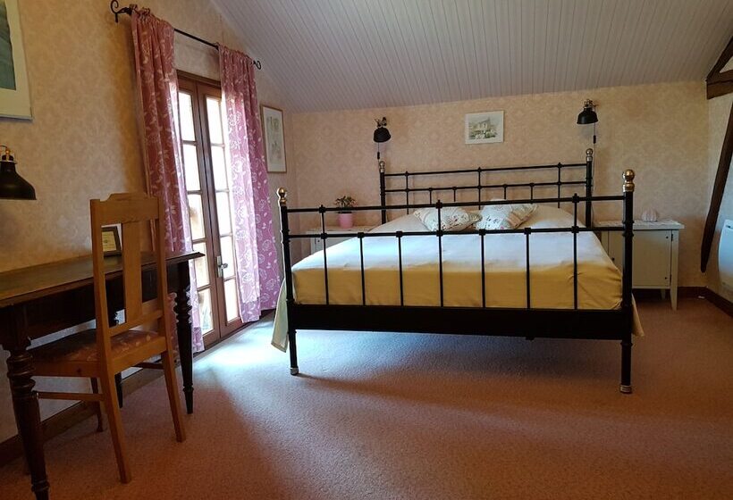 בית מלון כפרי La Pomme D Or