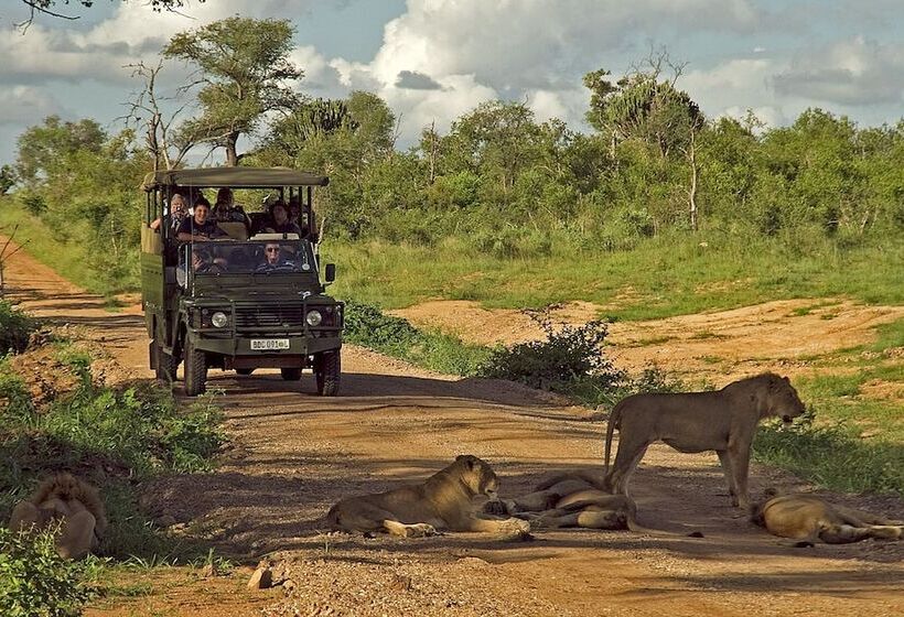 هتل Mjejane River Lodge