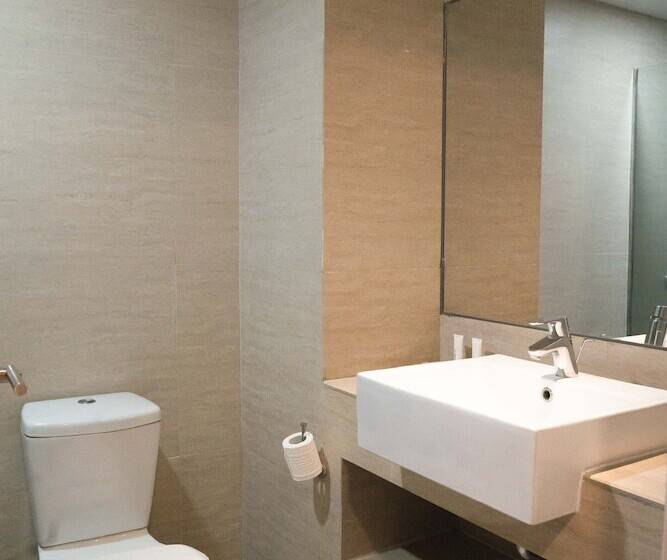 Fotos del hotel Collection O 17  Btc Bandung:  15