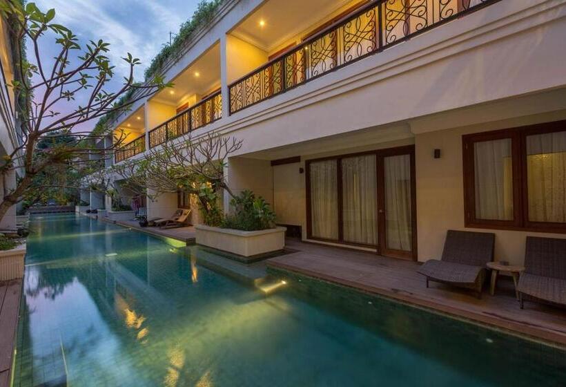 فندق Seminyak Lagoon All Suites