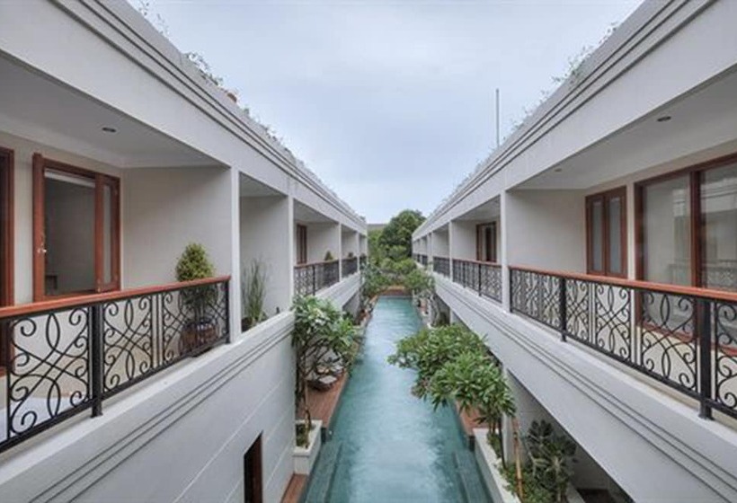 Fotos del hotel Seminyak Lagoon All Suites:  11