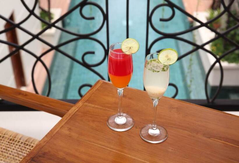 Fotos del hotel Seminyak Lagoon All Suites:  13