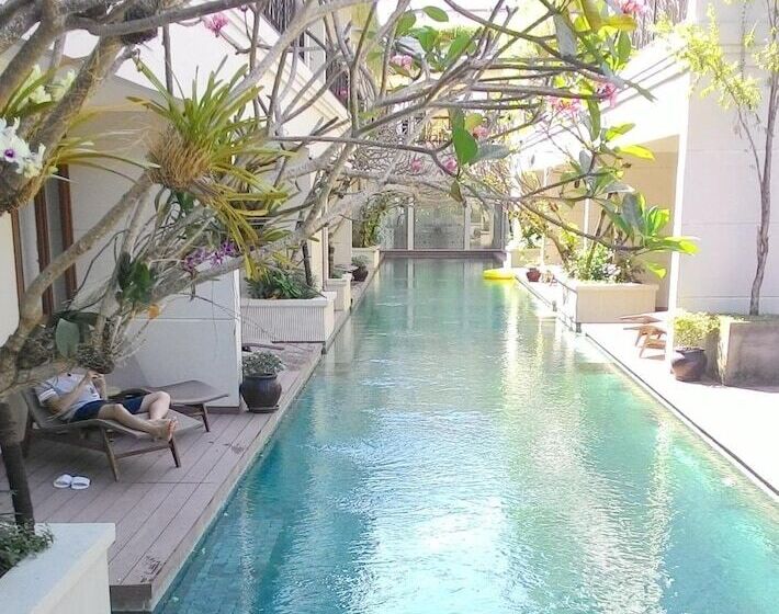 Fotos del hotel Seminyak Lagoon All Suites:  50