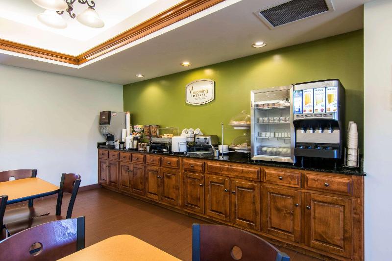 ホテル Sleep Inn & Suites Near Fort Greggadams