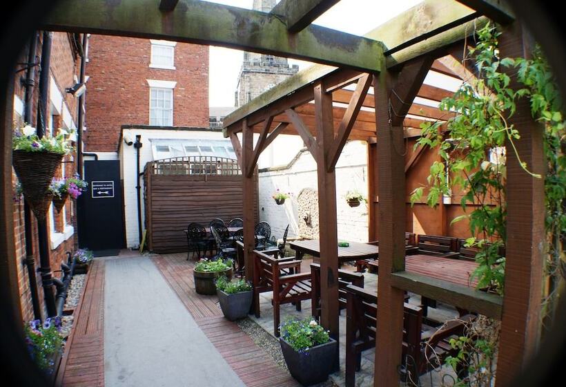 בית מלון כפרי The Bank House