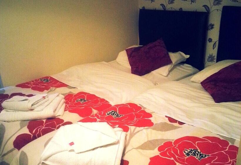 בית מלון כפרי The Bank House