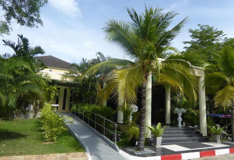 هتل The Oriental Tropical Beach At Vip Resort