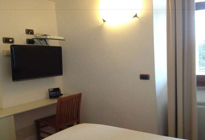 هتل Albergo Ristorante Paradiso