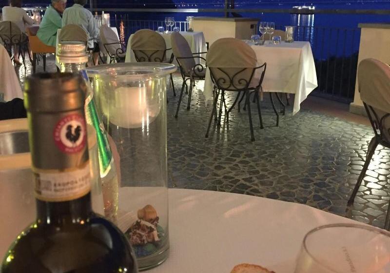 هتل Albergo Ristorante Paradiso
