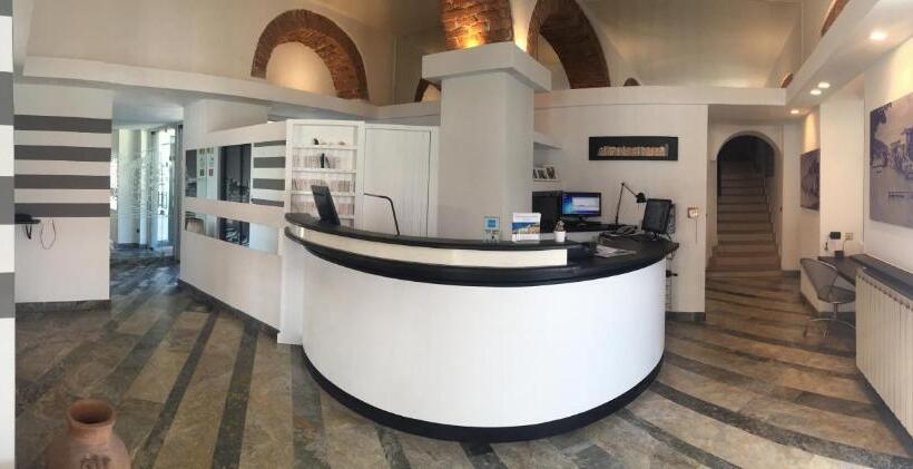 هتل Albergo Ristorante Paradiso