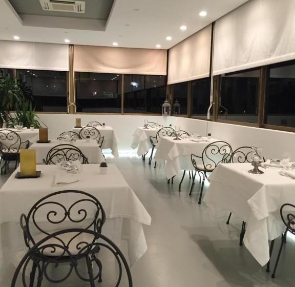 هتل Albergo Ristorante Paradiso