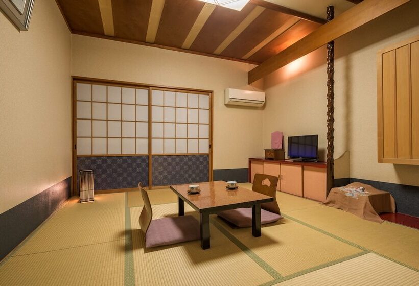 호텔 Bansuitei Ikoiso Ryokan