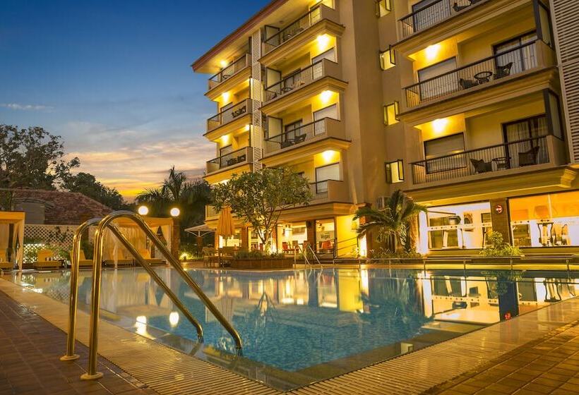 هتل Deltin Suites