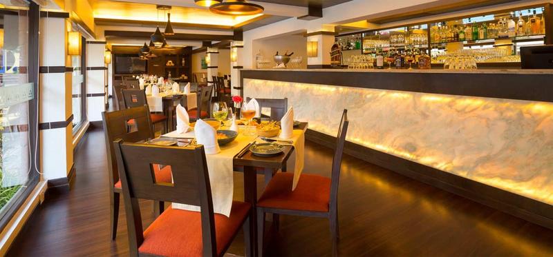 هتل Deltin Suites