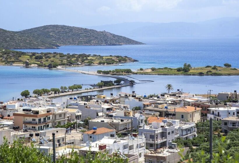 هتل Elounda Heights