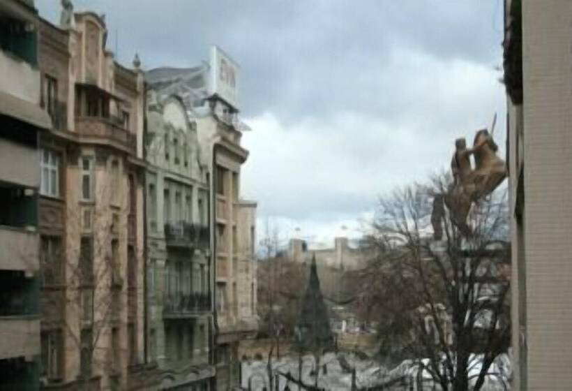 هتل Guesthouse Anja