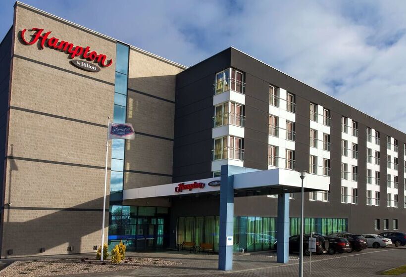 فندق Hampton By Hilton Gdansk Airport