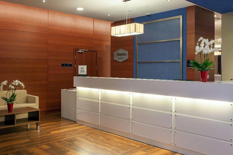 Hotel Hampton By Hilton Warsaw Airport