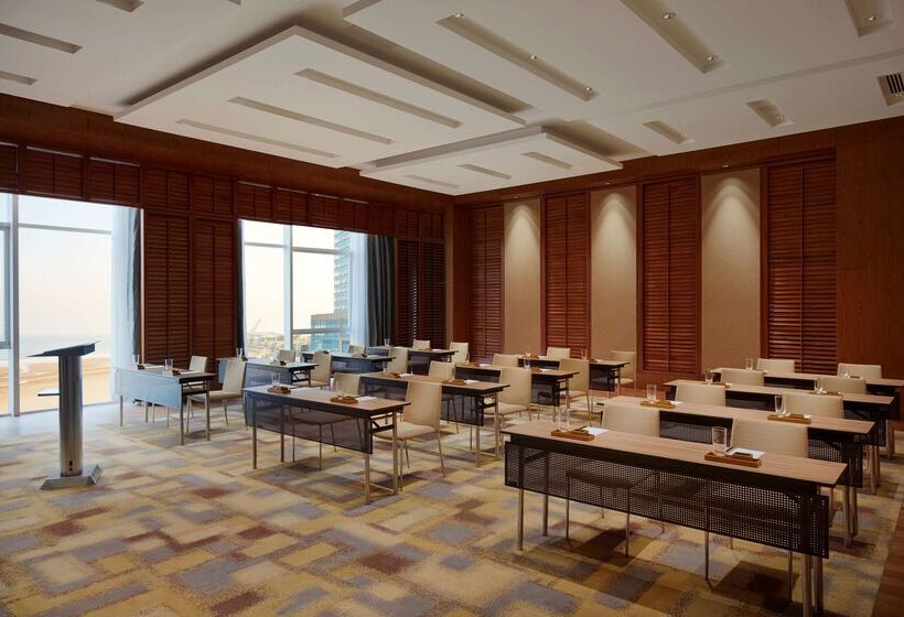هتل Hyatt Regency Qingdao