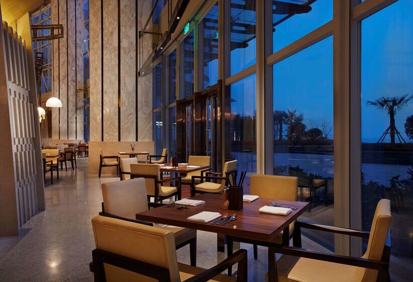 هتل Hyatt Regency Qingdao