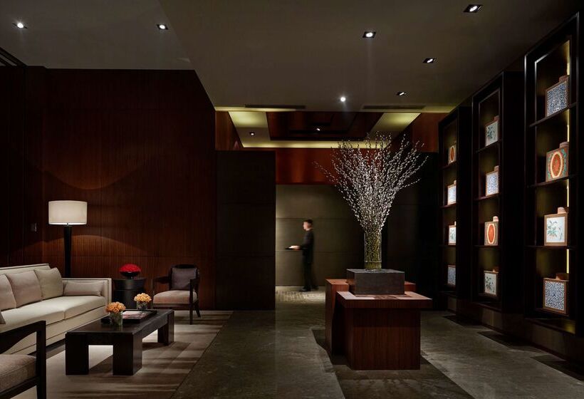 هتل Hyatt Regency Qingdao